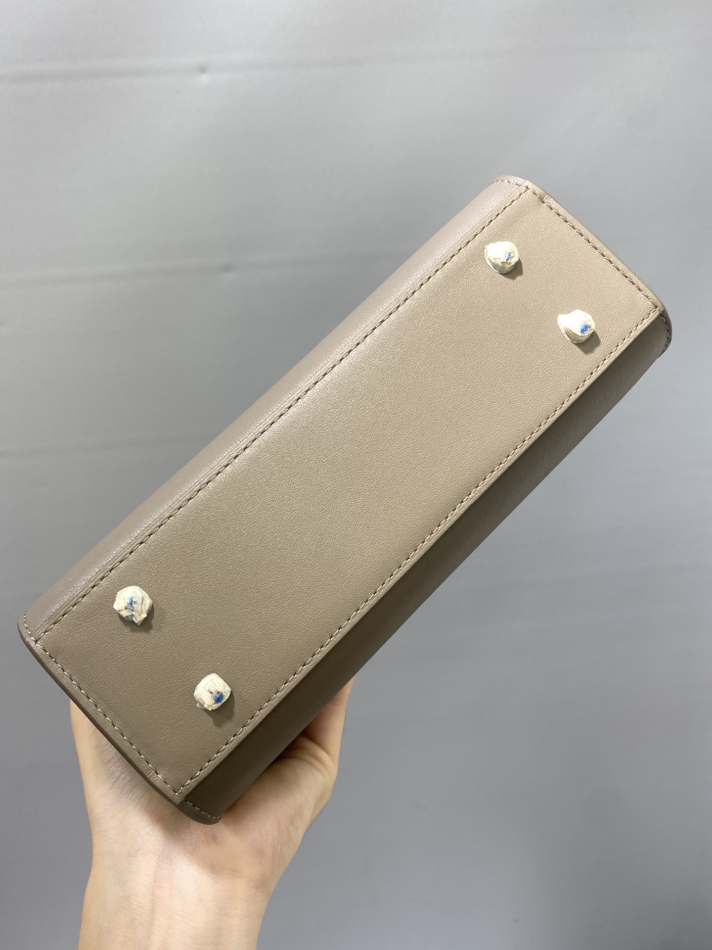 델보 톰페트 MM 샤리오뜨백